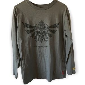 Nintendo legend of Zelda gray long sleeve shirt